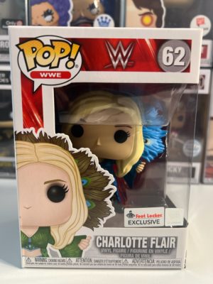 Funko POP! WWE Charlotte Flair (Bleu) Edition Limitée Foot Locker - Boîte Imparfaite