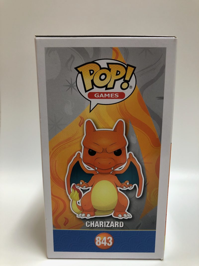 Funko POP! Games Pokémon Dracaufeu - Boîte Imparfaite - LJ Shop - Boutique  en ligne Suisse