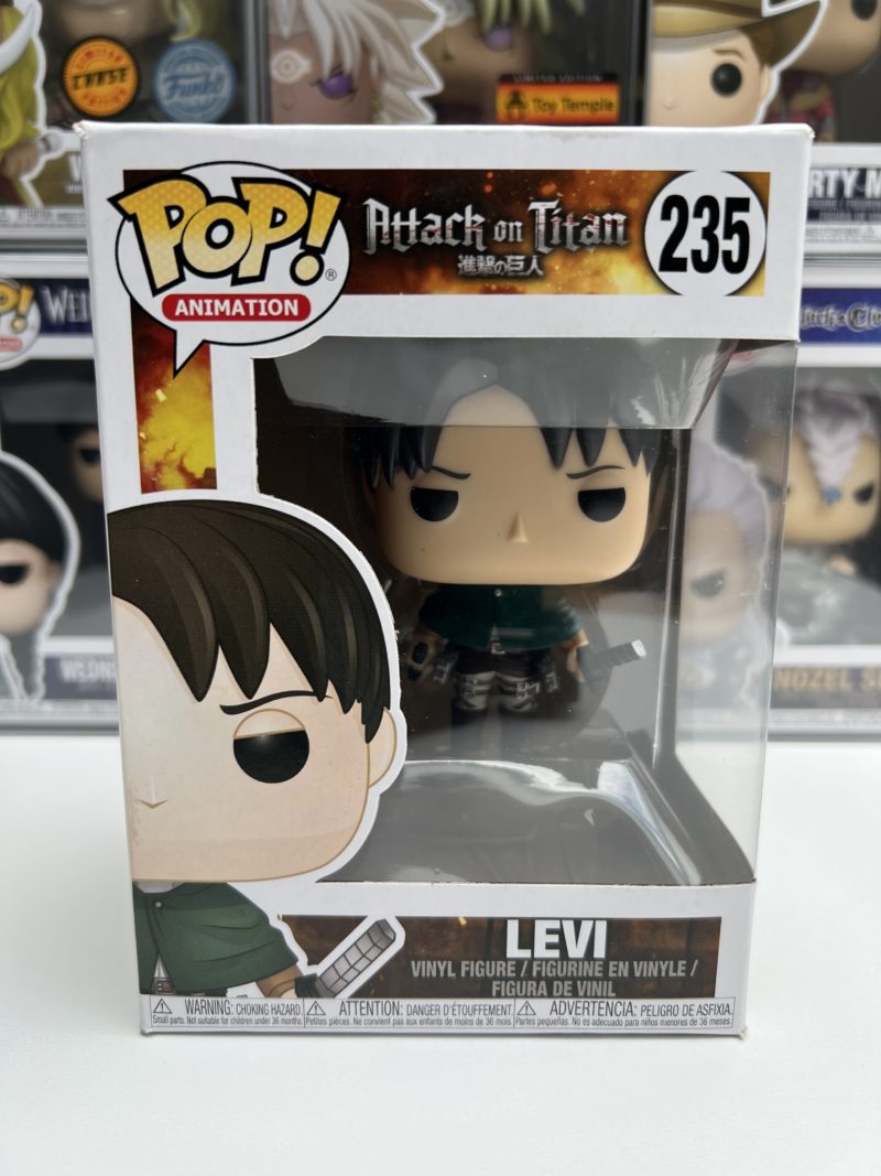 Funko POP! Animation L'Attaque des Titans Levi - Boîte Imparfaite - LJ Shop  - Boutique en ligne Suisse