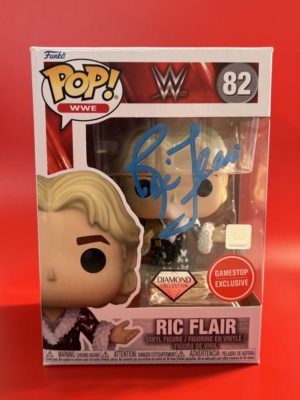 Funko POP! WWE Ric Flair Royal Rumble 1992 avec Pin Diamond Edition Limitée GameStop Signée par Richard Morgan Fliehr (Ric Flair) avec Authentification + Boîte Acrylique