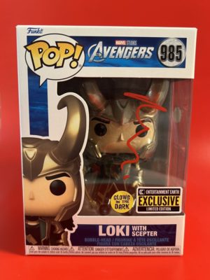 Funko POP! Marvel The Avengers Loki with Scepter Edition Limitée Phosphorescente Entertainment Earth Signée par Matt Damon avec Authentification + Boîte Acrylique