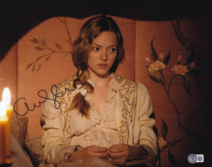 Amanda Seyfried - Signed Photo - Cosette (Les Misérables) - COA Beckett