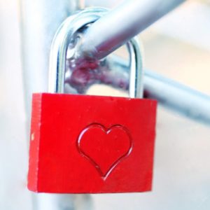 Liebe rote Herz-Vorhängeschloss
