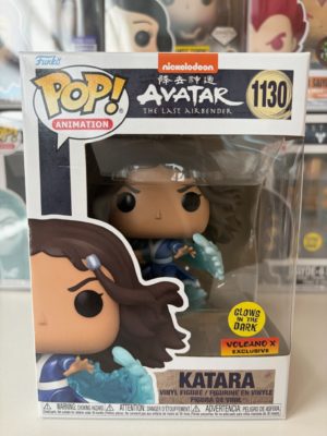 Funko POP! Avatar, le Dernier Maître de l'Air - Katara Métallique Edition Limitée Phosphorescente Volcano X - Boîte Imparfaite